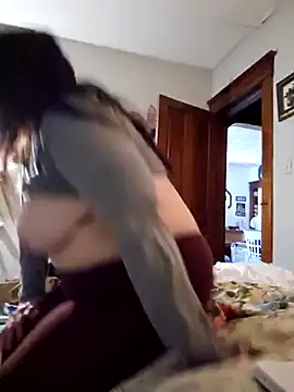 Snapshot of sweetkitty111 chatting on February 11, 2025, 4:56 pm sweetkitty111 online show from February 11, 2025, 4:56 pm