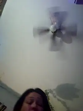 sweetkitty111 online show from November 17, 2025, 4:29 am