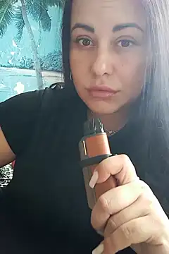 Snapshot of DaisyStreet chatting on September 25, 2025, 12:42 pm DaisyStreet online show from September 25, 2025, 12:42 pm