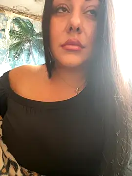 DaisyStreet online show from November 18, 2025, 11:36 am