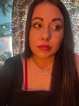 DaisyStreet online show from May 11, 2026, 4:37 pm
