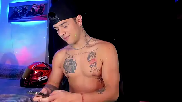 Dominic Biker   online show from December 26, 2024, 6:41 am