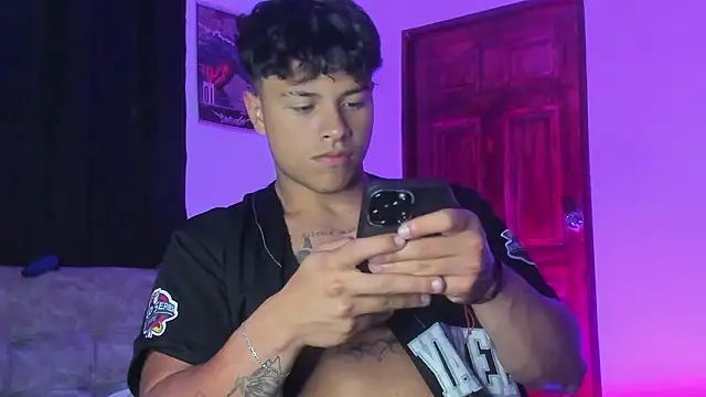 Dominic Biker   online show from March 20, 2026, 5:01 am