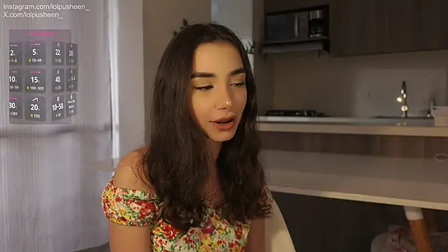 JulietteDee online show from April 23, 2026, 9:50 pm