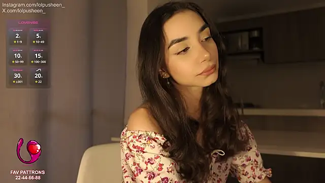 JulietteDee online show from May 18, 2026, 10:26 pm