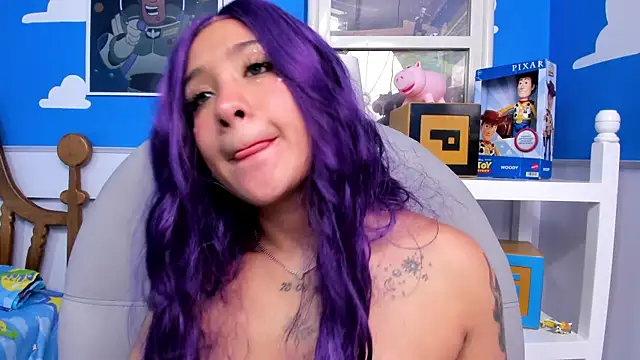 Snapshot of miss_danika chatting on March 8, 2025, 2:08 pm miss danika online show from March 8, 2025, 2:08 pm