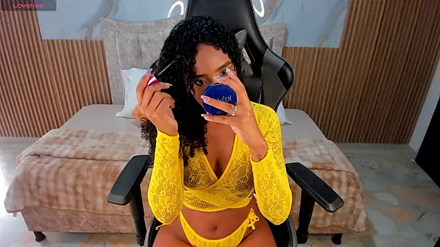 Snapshot of lia_16 chatting on July 21, 2026, 2:30 pm lia 16 online show from July 21, 2026, 2:30 pm