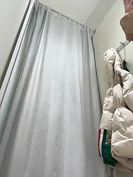 LikaCat online show from February 8, 2025, 7:15 am