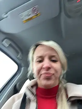 LikaCat online show from January 12, 2026, 3:12 am