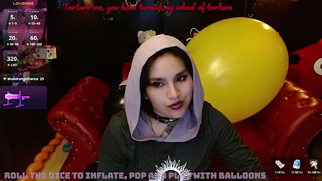 kureiji hentaii online show from December 18, 2024, 3:22 pm