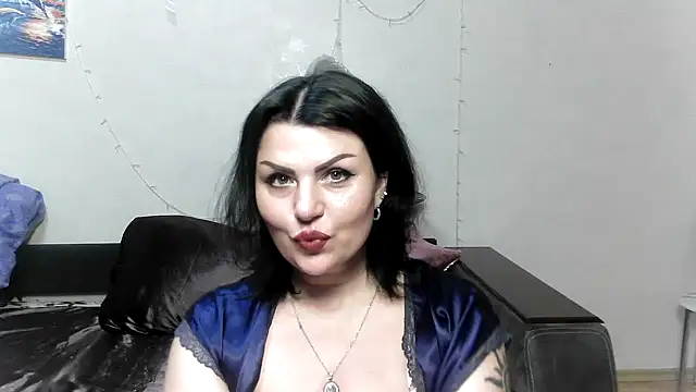 kataleya94 online show from December 5, 2024, 8:22 pm