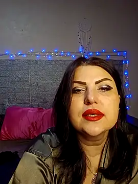 kataleya94 online show from May 9, 2026, 2:39 am