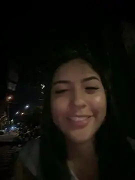 MarianaBenz online show from January 21, 2025, 2:11 am