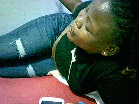 honeypotsweet online show from February 16, 2025, 6:43 pm
