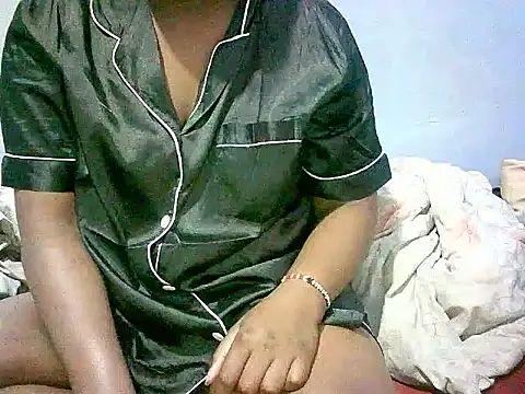 Snapshot of honeypotsweet chatting on September 27, 2025, 6:40 am honeypotsweet online show from September 27, 2025, 6:40 am