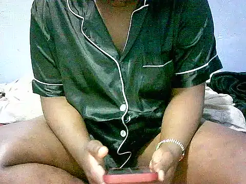 Snapshot of honeypotsweet chatting on September 27, 2025, 6:57 pm honeypotsweet online show from September 27, 2025, 6:57 pm