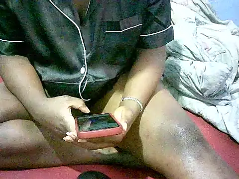 Snapshot of honeypotsweet chatting on September 28, 2025, 7:25 am honeypotsweet online show from September 28, 2025, 7:25 am