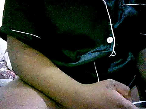 Snapshot of honeypotsweet chatting on October 22, 2025, 7:02 pm honeypotsweet online show from October 22, 2025, 7:02 pm