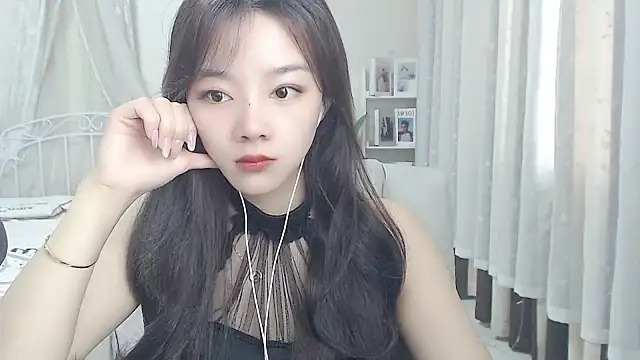 Jenny-Z online show from April 4, 2026, 1:37 am