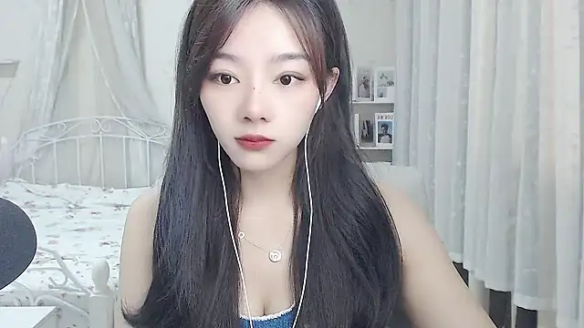Jenny-Z online show from June 13, 2026, 1:47 am