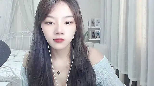 Jenny-Z online show from June 16, 2026, 1:41 am