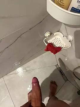 Snapshot of cagoulegrosse chatting on November 8, 2025, 9:46 pm cagoulegrosse online show from November 8, 2025, 9:46 pm