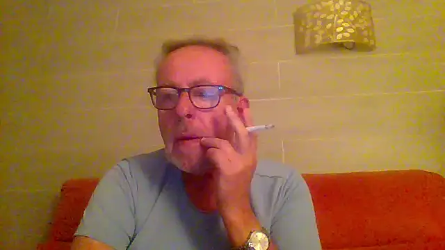 Snapshot of tuggy59 chatting on February 21, 2026, 3:51 am tuggy59 online show from February 21, 2026, 3:51 am
