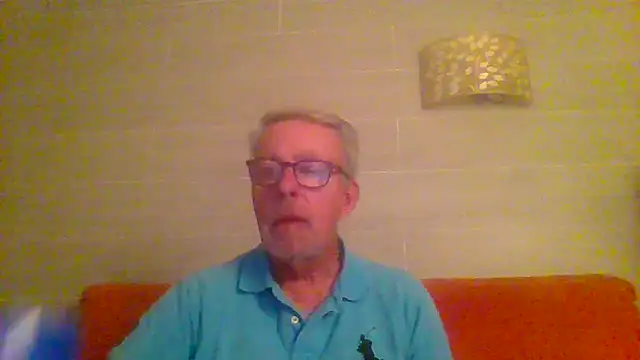 Snapshot of tuggy59 chatting on March 16, 2026, 5:13 am tuggy59 online show from March 16, 2026, 5:13 am