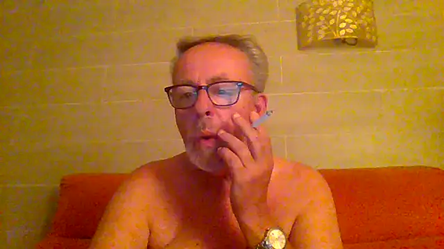 tuggy59 online show from June 20, 2026, 3:53 am