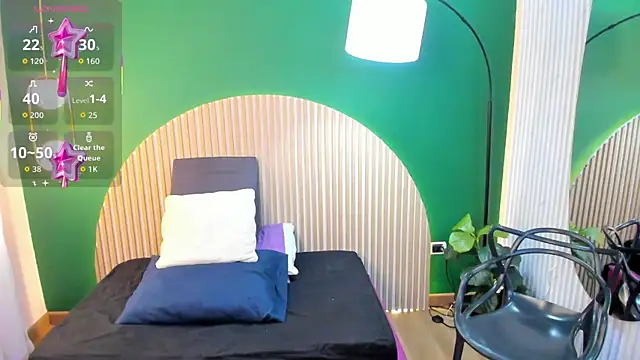 taylor bennet online show from March 11, 2026, 7:09 pm