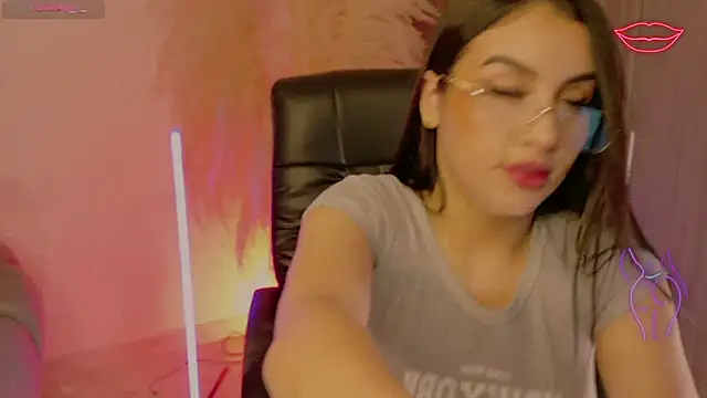 LindseyMoss online show from March 19, 2026, 12:14 am