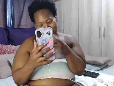 Real1SweetQueen online show from January 7, 2026, 8:06 am