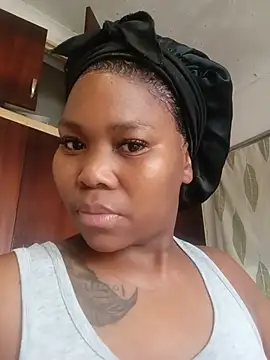 Real1SweetQueen online show from July 23, 2026, 6:44 am