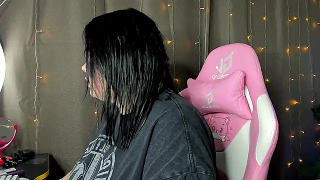 Akemi BBW online show from October 26, 2025, 8:15 pm