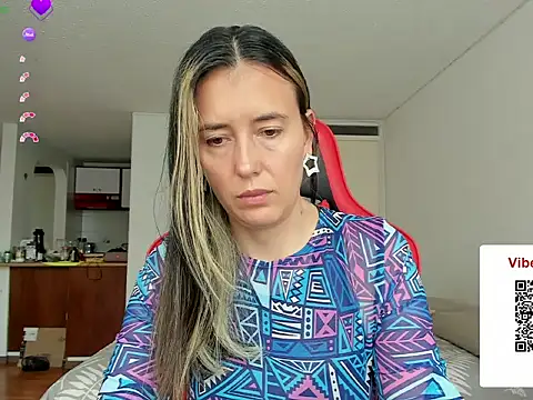 Snapshot of zoe_jeane_beker chatting on May 22, 2026, 7:41 pm zoe jeane beker online show from May 22, 2026, 7:41 pm