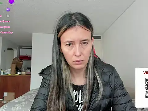 Snapshot of zoe_jeane_beker chatting on June 5, 2026, 8:47 pm zoe jeane beker online show from June 5, 2026, 8:47 pm