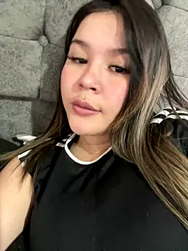 Snapshot of zoe_adhara chatting on October 3, 2025, 9:12 pm zoe adhara online show from October 3, 2025, 9:12 pm