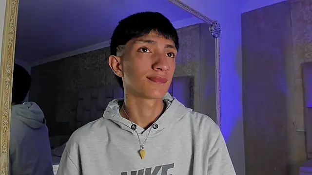 Snapshot of DereckCooperr chatting on October 1, 2025, 10:05 pm DereckCooperr online show from October 1, 2025, 10:05 pm