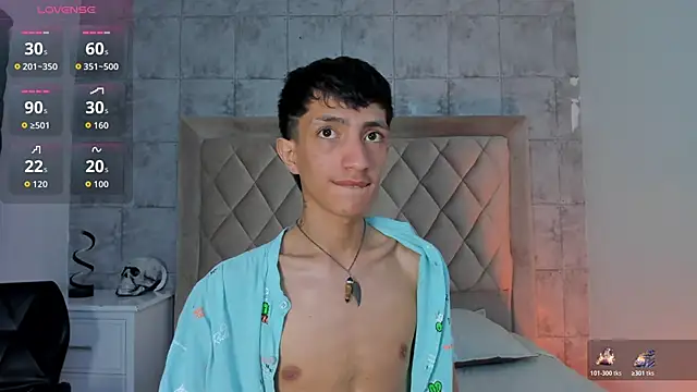 Snapshot of DereckCooperr chatting on November 5, 2025, 11:27 pm DereckCooperr online show from November 5, 2025, 11:27 pm