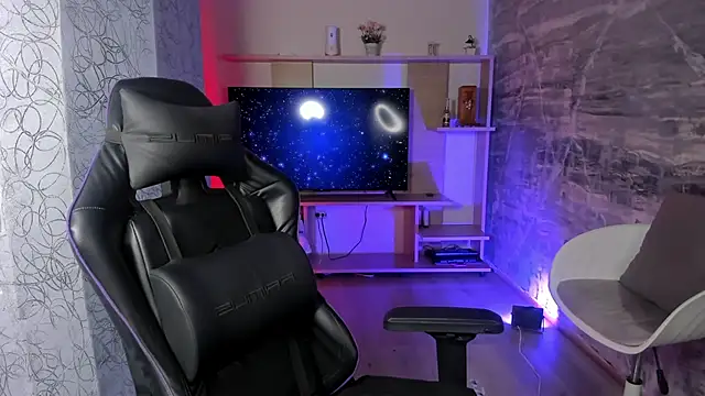 Snapshot of DereckCooperr chatting on March 6, 2026, 10:39 pm DereckCooperr online show from March 6, 2026, 10:39 pm