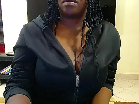 sunnylovexp online show from May 8, 2026, 3:23 am