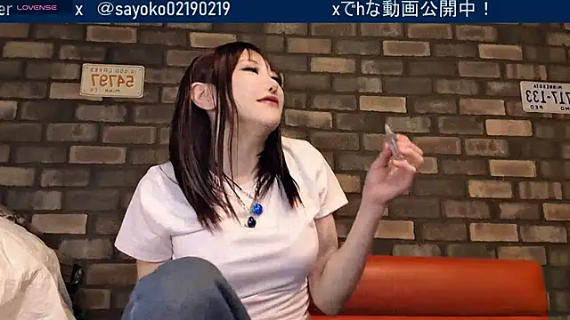   mimi  LOVE   online show from June 17, 2026, 12:18 pm