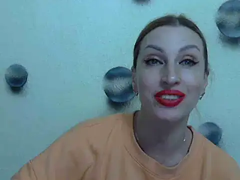 Snapshot of Jillian_Pattie chatting on December 10, 2024, 5:55 pm Jillian Pattie online show from December 10, 2024, 5:55 pm