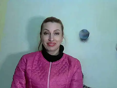 Snapshot of Jillian_Pattie chatting on February 14, 2025, 6:40 pm Jillian Pattie online show from February 14, 2025, 6:40 pm