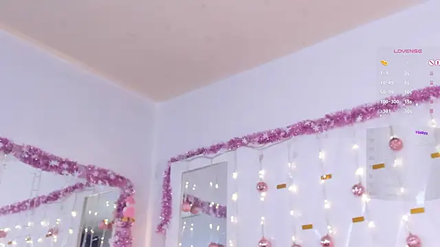 Snapshot of Gabbyy_ chatting on December 24, 2024, 6:06 pm Gabbyy online show from December 24, 2024, 6:06 pm