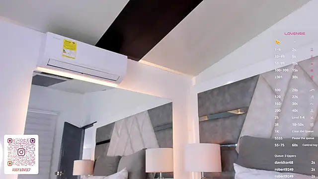 Snapshot of Gabbyy_ chatting on January 29, 2025, 4:52 pm Gabbyy online show from January 29, 2025, 4:52 pm