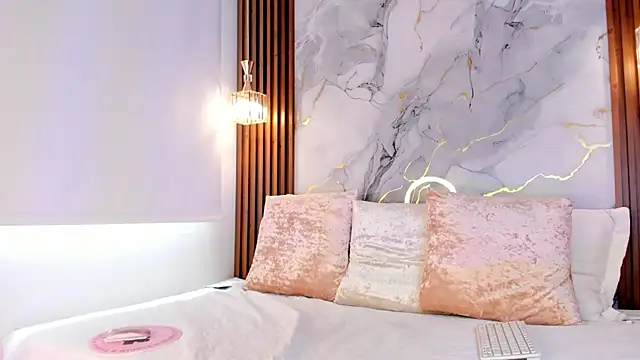 Snapshot of Gabbyy_ chatting on October 28, 2025, 3:25 pm Gabbyy online show from October 28, 2025, 3:25 pm