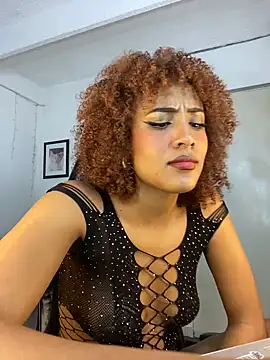 Kasandralopez online show from December 19, 2024, 12:56 am