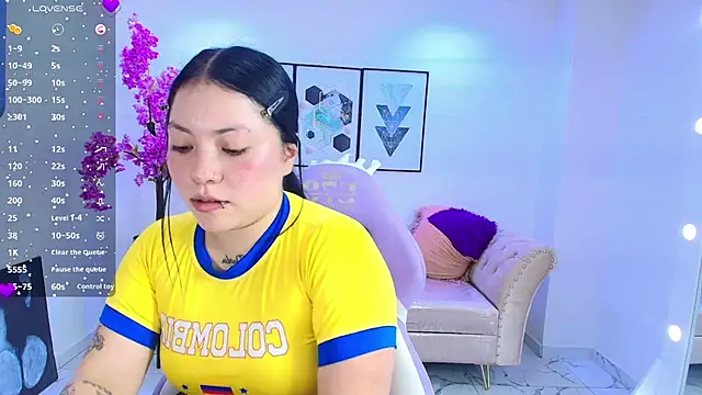 Isa reel online show from July 7, 2026, 7:51 pm