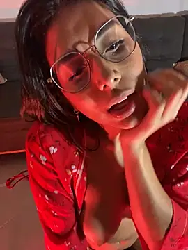 tina olsen07 online show from December 28, 2024, 5:12 am